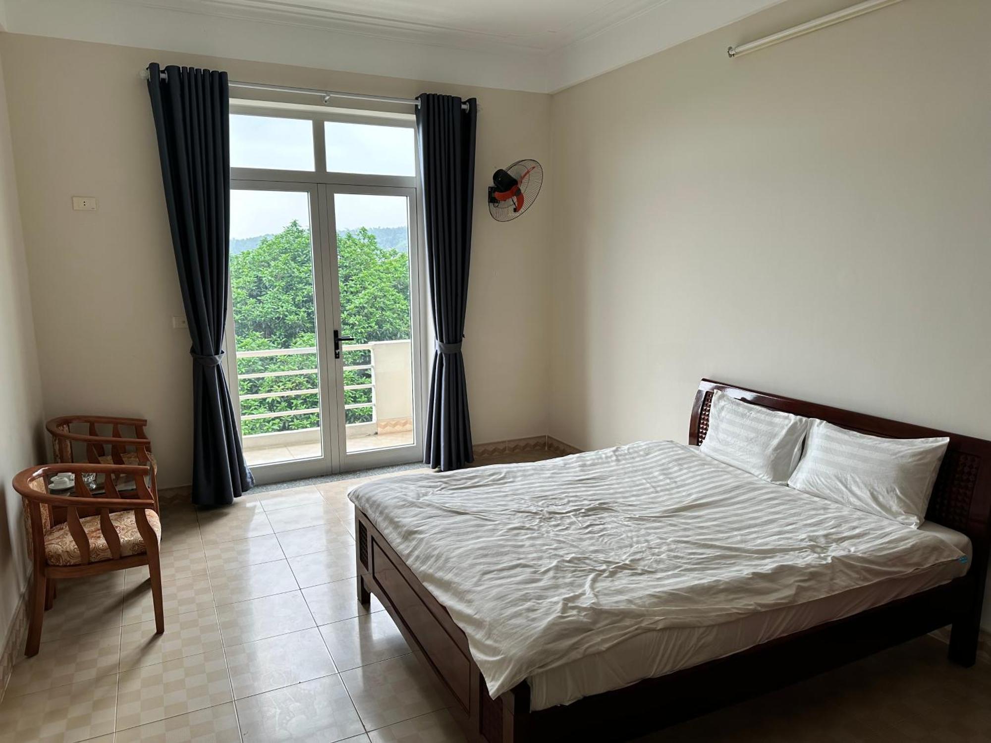 Thien Binh Hotel Hoa Binh Екстер'єр фото