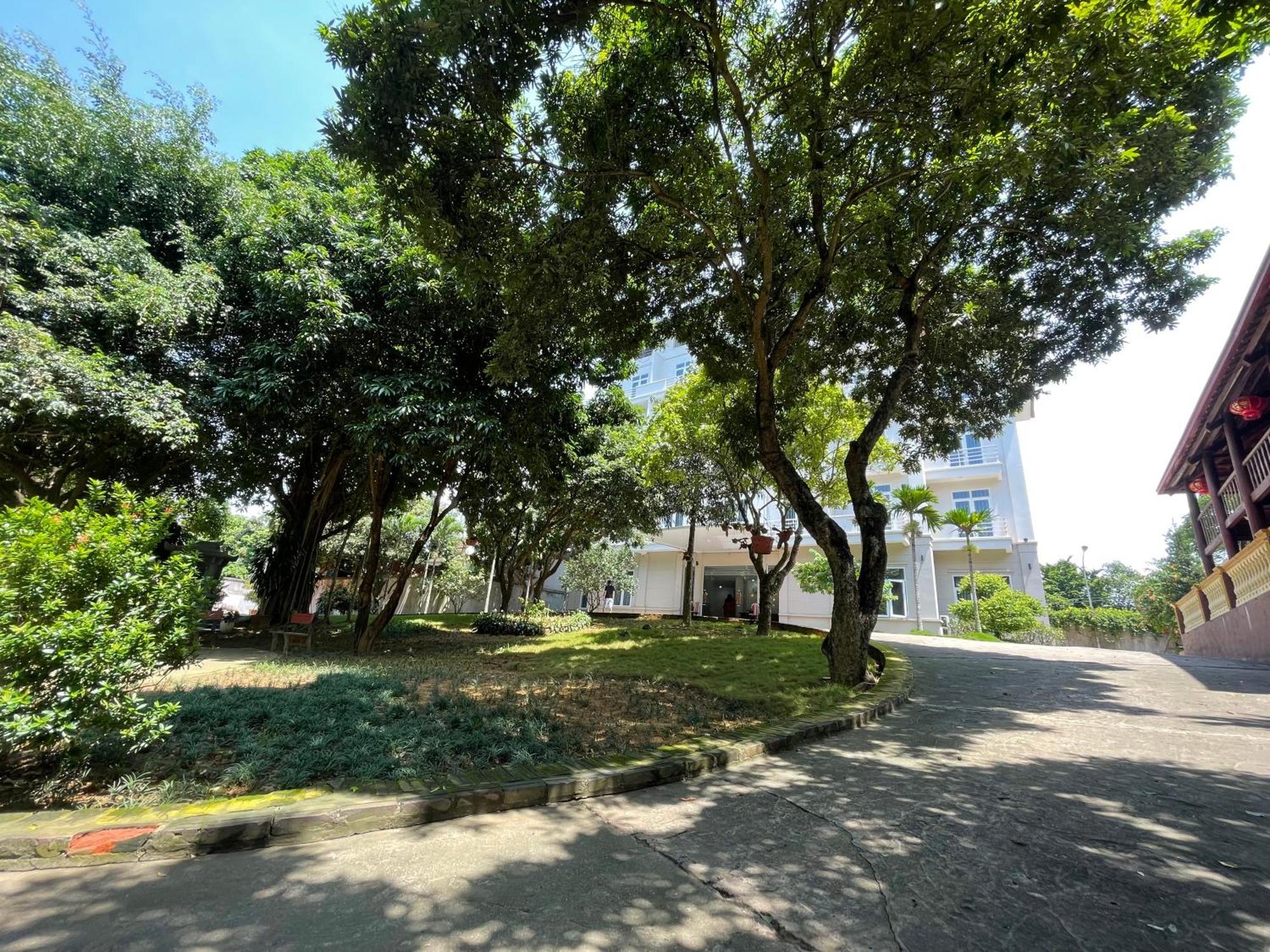 Thien Binh Hotel Hoa Binh Екстер'єр фото